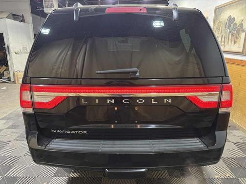 2017 Lincoln Navigator Reserve