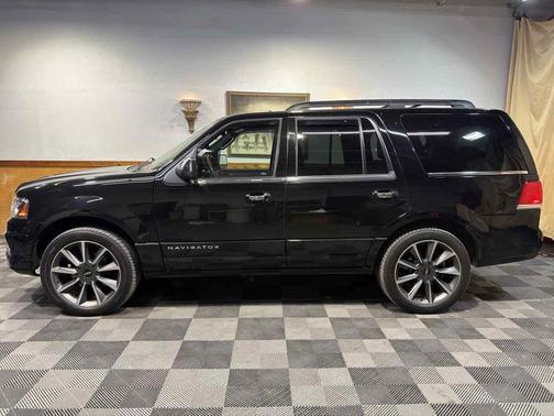 2017 Lincoln Navigator Reserve