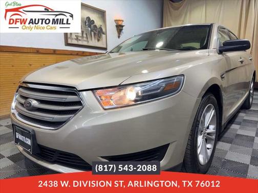 2018 Ford Taurus SE