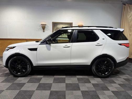 2017 Land Rover Discovery HSE LUXURY