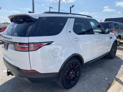 2017 Land Rover Discovery HSE LUXURY