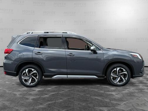 Magnetite Gray Metallic 2022 Subaru Forester Touring