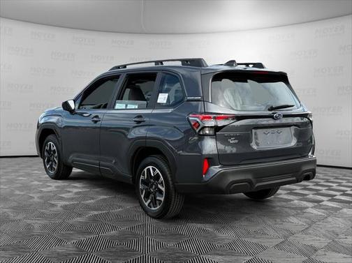 2025 Subaru Forester Base
