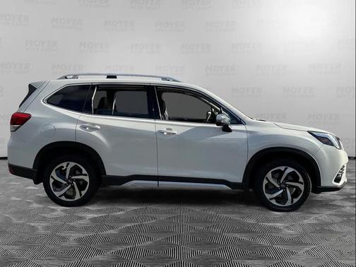 2023 Subaru Forester Touring