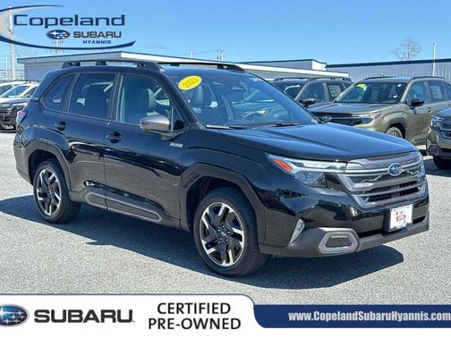 Crystal Black Silica 2025 Subaru Forester Hybrid Limited