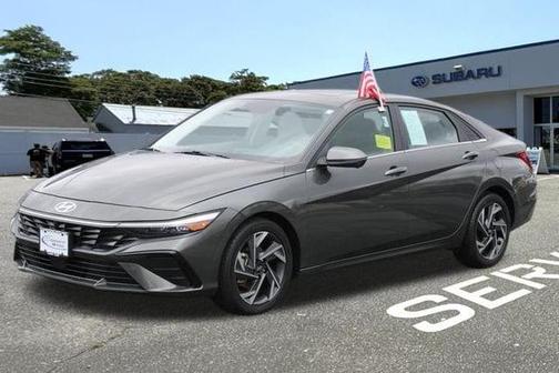 2024 Hyundai ELANTRA Limited