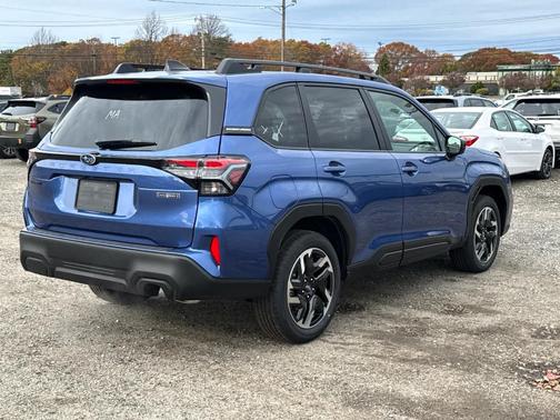 2025 Subaru Forester Hybrid Premium