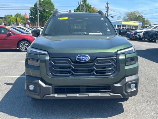 Deep Emerald Green 2026 Subaru Outback Premium