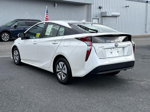 2018 Toyota Prius Two