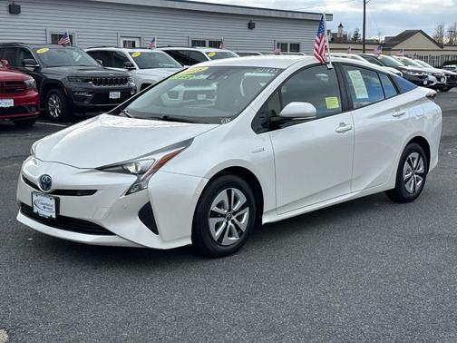 2018 Toyota Prius Two