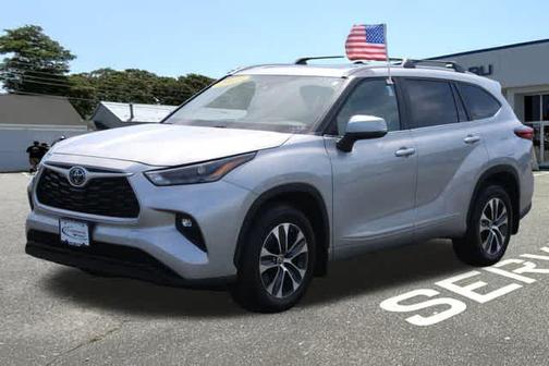 2023 Toyota Highlander XLE