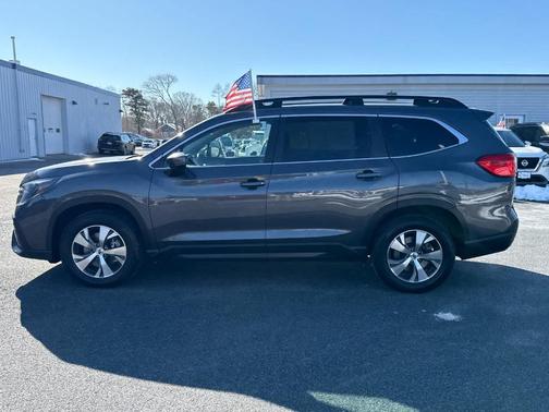 2024 Subaru Ascent Premium