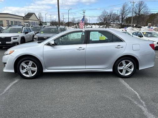 2014 Toyota Camry SE