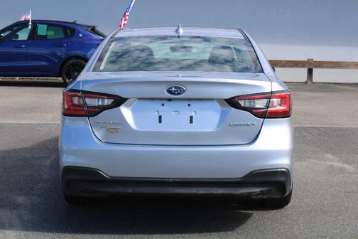 2023 Subaru Legacy 