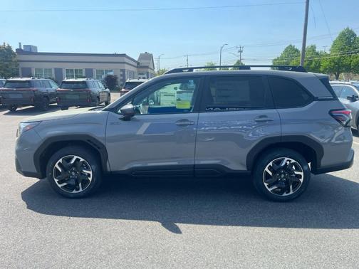 Riverrock Green 2026 Subaru Forester Premium