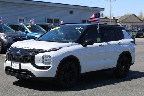 2024 Mitsubishi Outlander SEL Black Edition