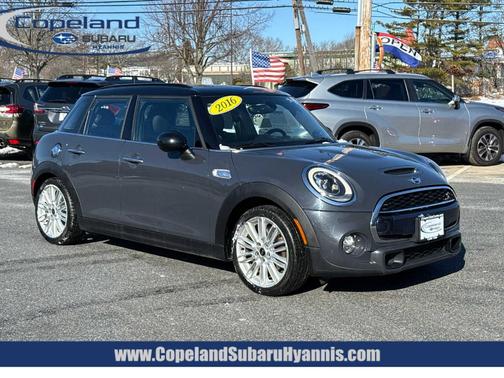 2016 MINI Hardtop Cooper S