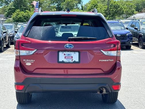 Crimson Red Pearl 2024 Subaru Forester Premium