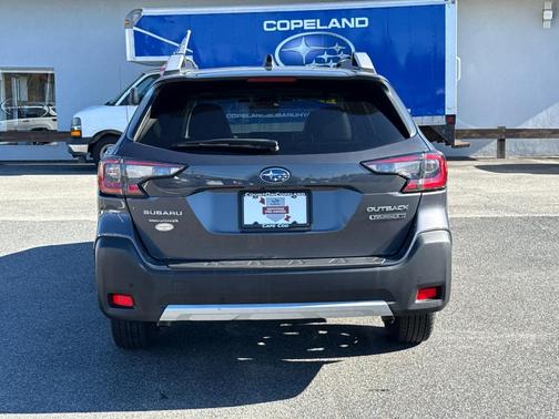 2024 Subaru Outback Touring XT