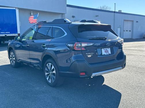 2023 Subaru Outback Touring XT