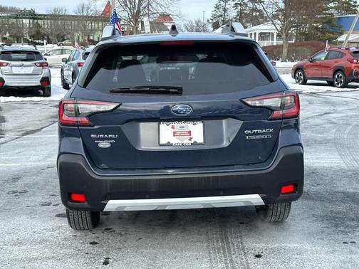 2023 Subaru Outback Touring XT
