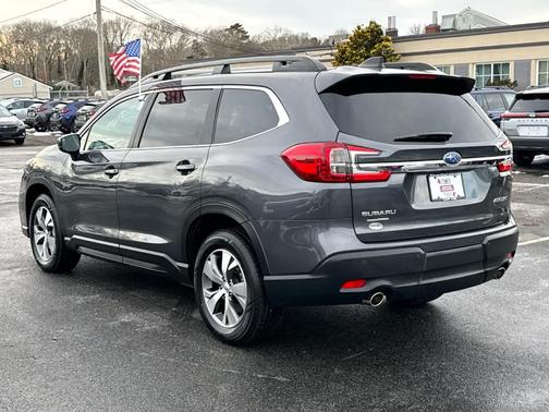2024 Subaru Ascent Premium