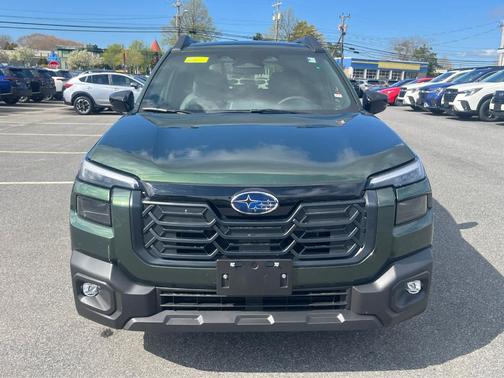 Deep Emerald Green 2026 Subaru Outback Limited
