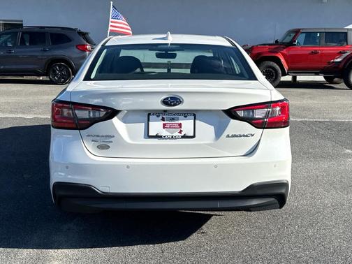 2023 Subaru Legacy 