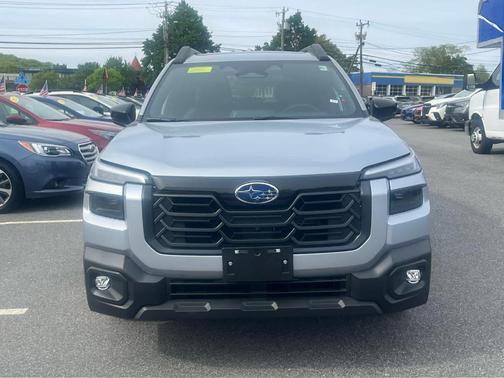 Ice Silver Metallic 2026 Subaru Outback Touring XT