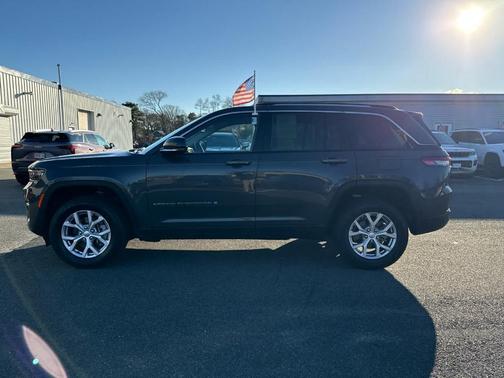 2022 Jeep Grand Cherokee Limited