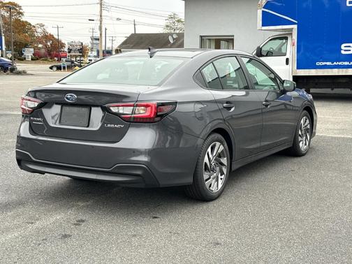 2025 Subaru Legacy 