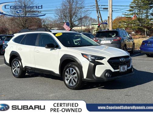 2025 Subaru Outback Premium