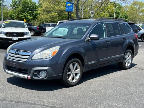 Carbide Gray Metallic 2014 Subaru Outback 2.5i Limited
