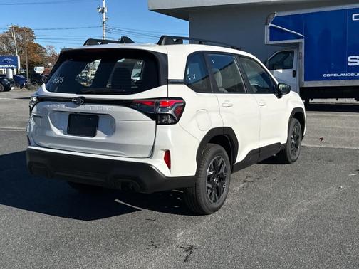 2025 Subaru Forester 