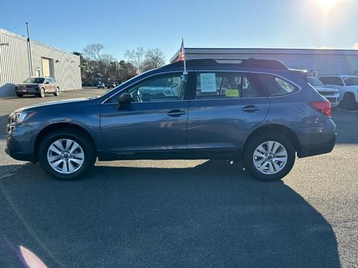 2018 Subaru Outback 2.5i