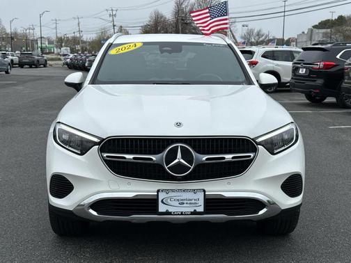Polar White 2024 Mercedes-Benz GLC 300 Base 4MATIC