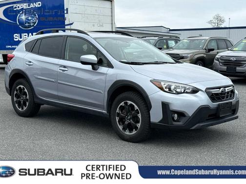 Ice Silver Metallic 2022 Subaru Crosstrek Premium