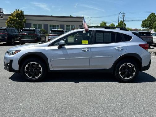 Ice Silver Metallic 2022 Subaru Crosstrek Premium