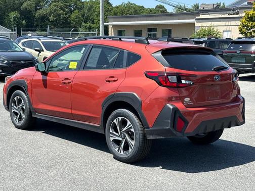 Sun Blaze Pearl 2024 Subaru Crosstrek Premium