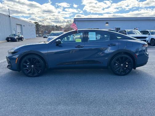 2025 Toyota Crown NIGHTSHADE