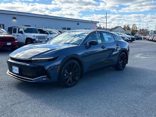 2025 Toyota Crown NIGHTSHADE