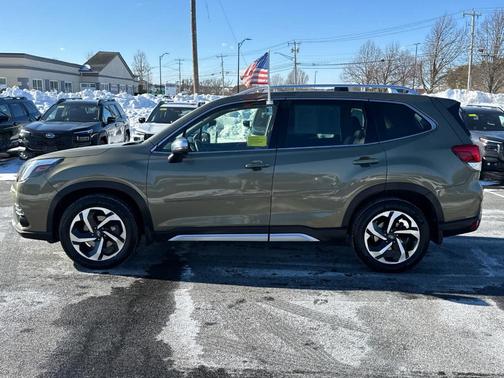 2023 Subaru Forester Touring