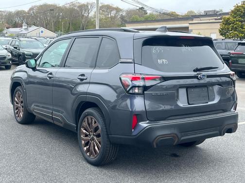 Magnetite Gray Metallic 2026 Subaru Forester Sport