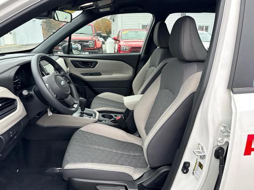 2025 Subaru Forester 