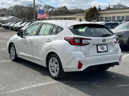 2025 Subaru Impreza Base