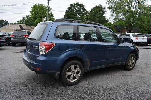 Blue 2011 Subaru Forester 2.5 X