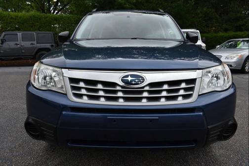 Blue 2011 Subaru Forester 2.5 X