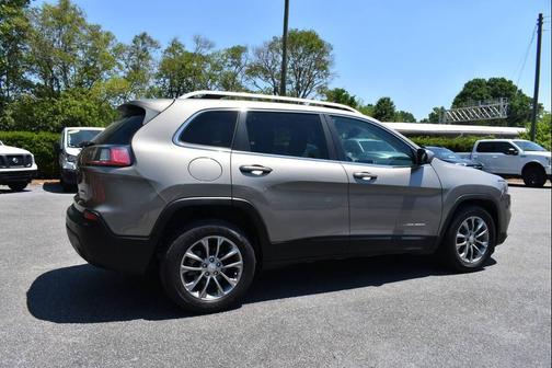 Light Brownstone Pearlcoat 2019 Jeep Cherokee Latitude Plus