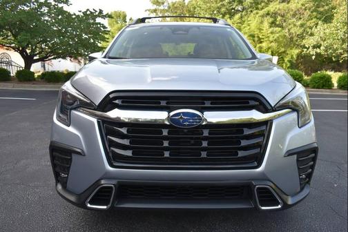 Ice Silver Metallic 2023 Subaru Ascent Touring 7-Passenger