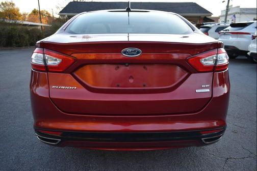 2015 Ford Fusion SE